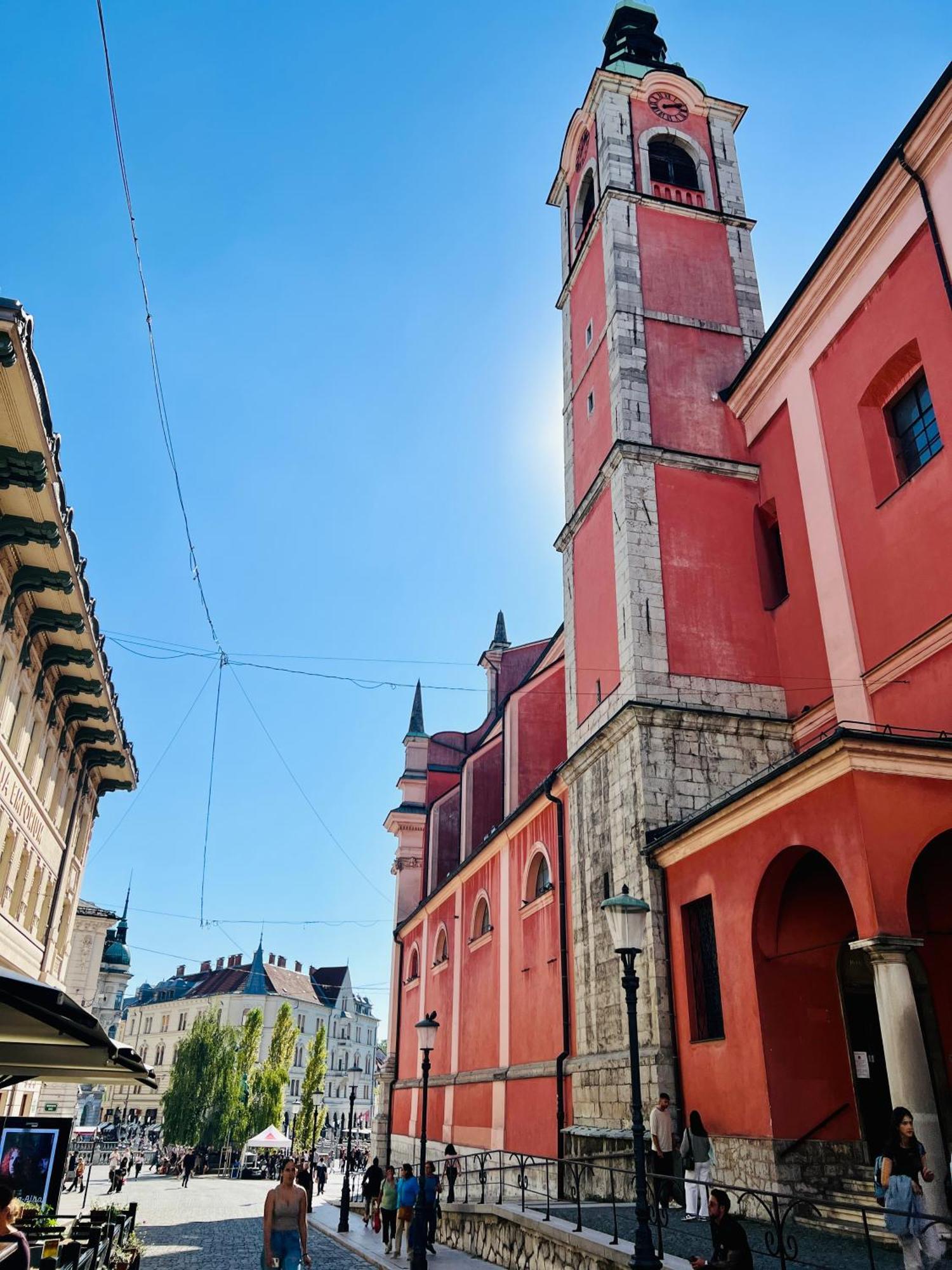 Galleria Apartment Ljubljana Exterior photo